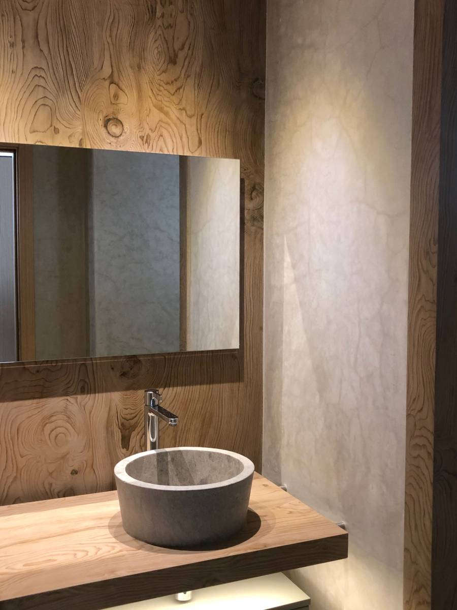 Commander une vasque en pierre naturelle sur mesure à prix pas cher à Bruxelles, Belgique : notre mobilier pour salle de bain tendance pour architecture d'intérieur