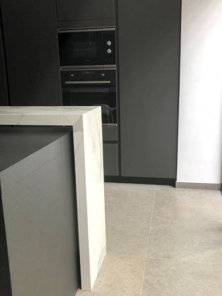 Acheter et faites vous livrer des plans de travail résistants pour cuisine durable à prix réduit : sublime cuisine à Toulouse en Haute Garonne